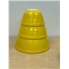 Image 1 : Yellow Pyrex Nesting Mixing Bowls - largest 2.5 Qt. - see all photos
