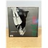 Image 2 : Sass Jordan - Tell Somebody LP Record