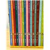 Image 3 : The Complete Peter Rabbit Library Beatrix Potter 23 book set