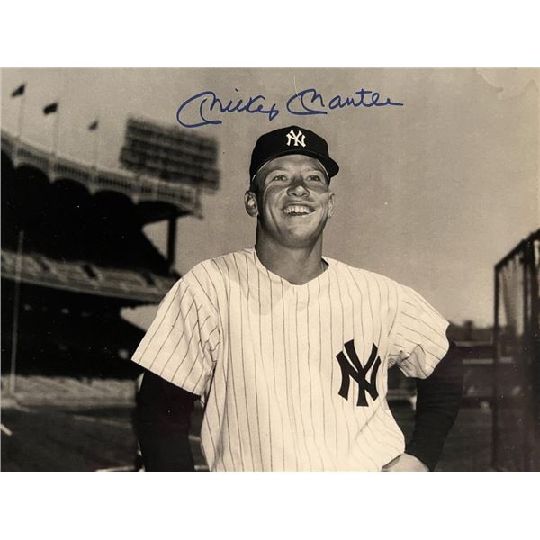 NY Yankees Mickey Mantle facsimile signed photo