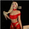 Image 1 : Ava Max photo reprint