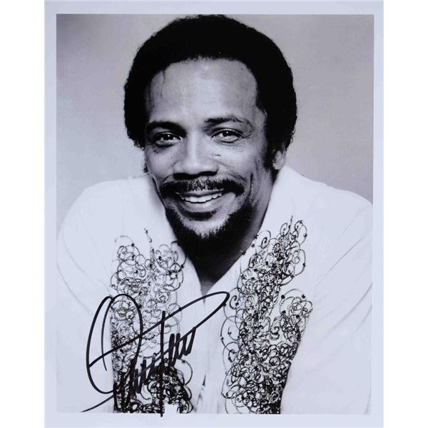Music Producer Quincy Jones signed photo