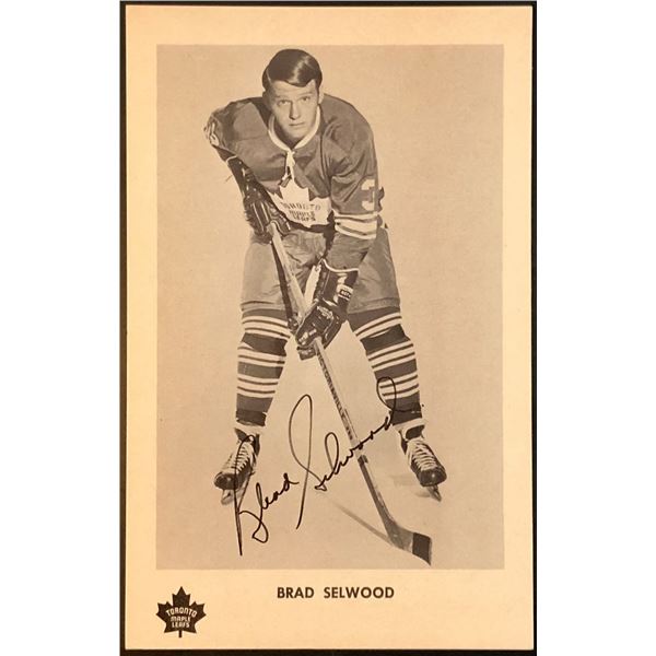 1971 TORONTO MAPLE LEAFS POSTCARD - BRAD SELWOOD - SIGNED