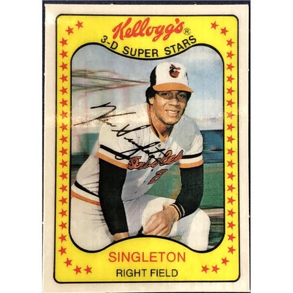 1981 KELLOGGS 3-D BASEBALL KEN SINGLETON