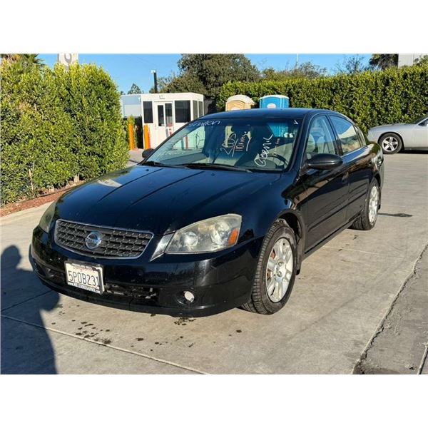 NISS ALTIMA 2005 T-DONATION