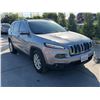 Image 2 : JEEP  CHEROKEE 2017 T-REPO 2 DAYS