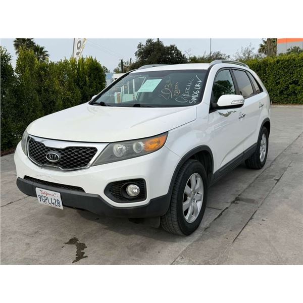 KIA SORENTO 2013 T-REPO-SMOG-2 DAYS
