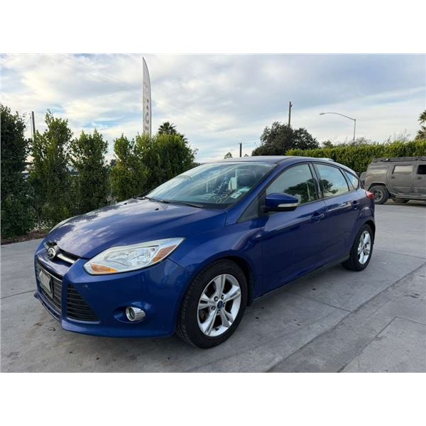 FORD  FOCUS 2012 T-DONATION