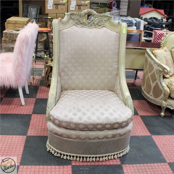 ESTATE WINGBACK THRONE STYLE OVERSIZED CUSHIONED