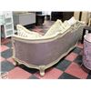 Image 4 : ESTATE VINTAGE ORNATE SOFA WITH ACCENT PILLOWS