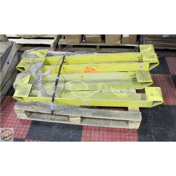 FREIGHT CLAIM: PALLET OF ATLAS LAWN MOWER ADAPTERS