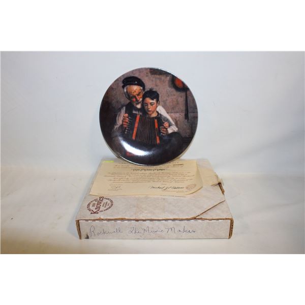 NORMAN ROCKWELL "THE MUSIC MAKER" COLLECTOR PLAT