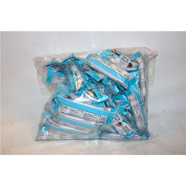 64 X 24G KIRKLAND SOFT & CHEWY BARS