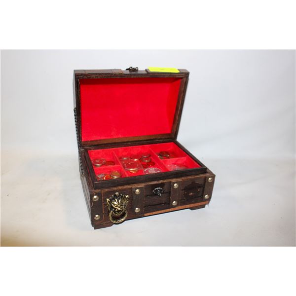 SMALL CHEST W/CANADIAN PENNIES+ART REPLICA INGOTS