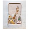 Image 1 : TRAVELING JEWELRY BOX FULL OF JEWELRY