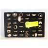 Image 1 : TRAY W/36 GOLDTONE RINGS