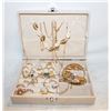 Image 1 : ESTATE JEWELRY BOX FULL OF JEWELRY