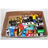 Image 1 : 32 DIECAST CARS & TRUCKS TOYS