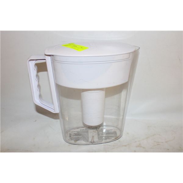 BRITA SIX CUP WATER FILTER PITCHER