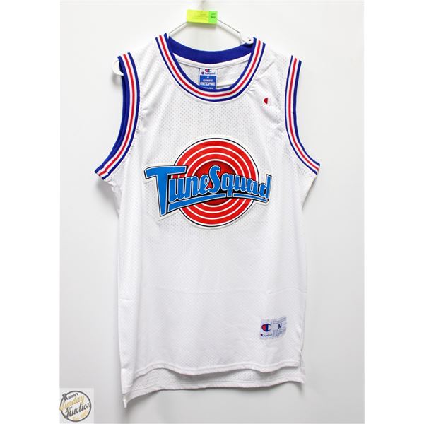 MICHAEL JORDAN TUNE SQUAD #23 BASKETBALL MEDIUM