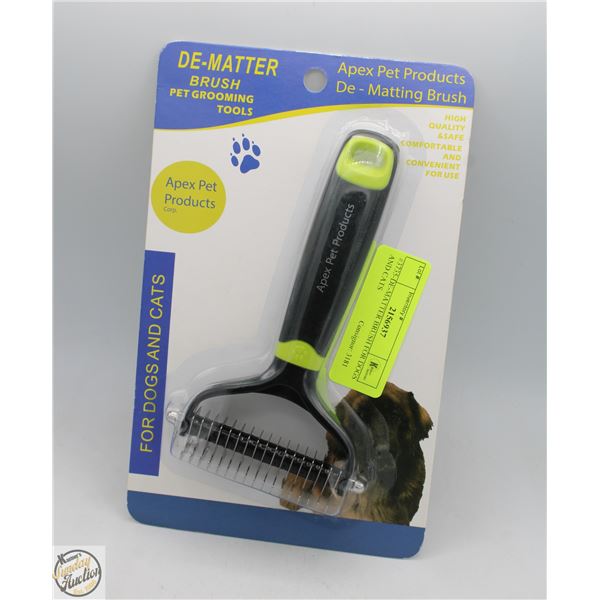 #3735-DE-MATTER BRUSH FOR DOGS AND CATS