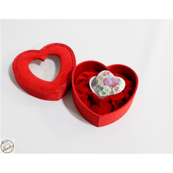 LIMOGES FRANCE CHAMART HEART SHAPED