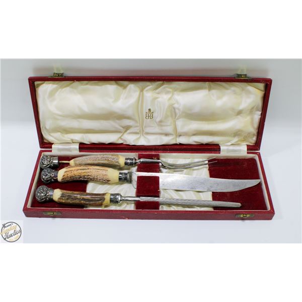 3PC CARVING SET BONE HANDLED IN A RED BIRKS BOX