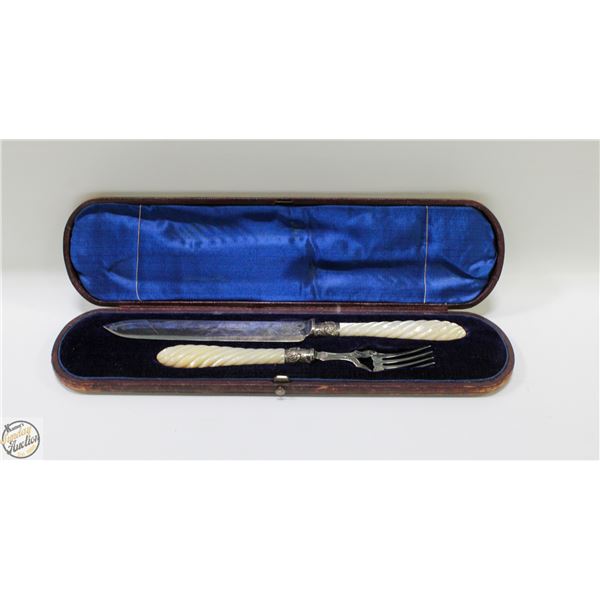 ANTIQUE CASED KNIFE AND FORK SET.