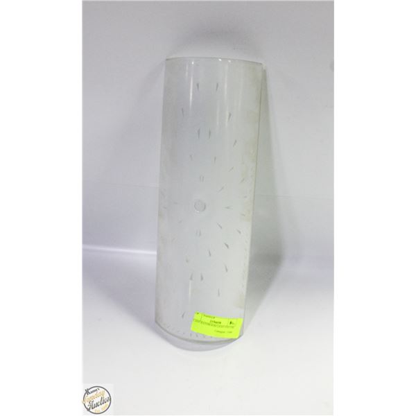 GLASS BATHROOM LIGHT FIXTURE