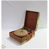 Image 2 : VINTAGE PORTABLE COLUMBIA RECORD PLAYER.