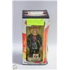 Image 1 : SEALED GRETZKY 2002 HAND PAINTED BOBBLE HEAD