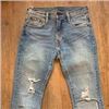 Image 1 : NEW LEVI STRAUSS & CO SMALL RIPPED JEANS