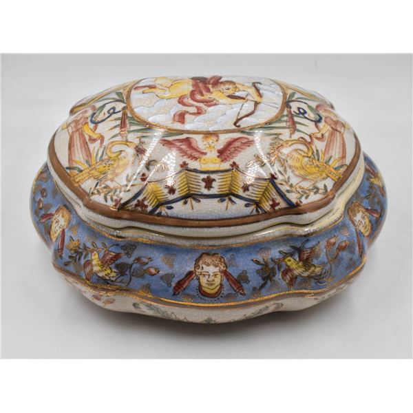 LRG VTG PORCELAIN JEWELRY BOX WITH PUTTI CHERUBS
