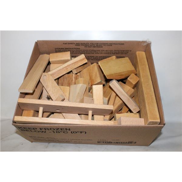 BOX 60 PCS WOODEN BLOCKS