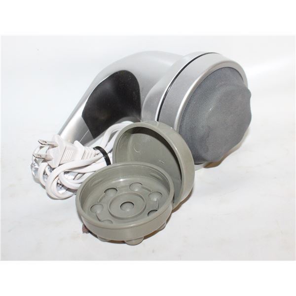 PORTABLE SPINNING MASSAGER WITH MANUAL