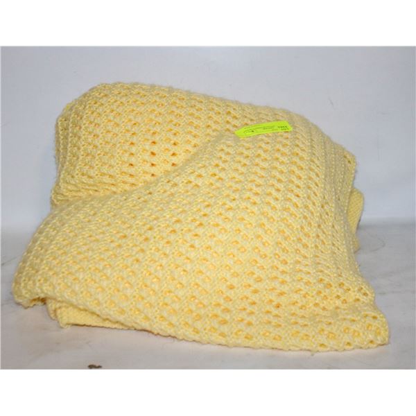 YELLOW KNITTED BLANKET 50"X60"
