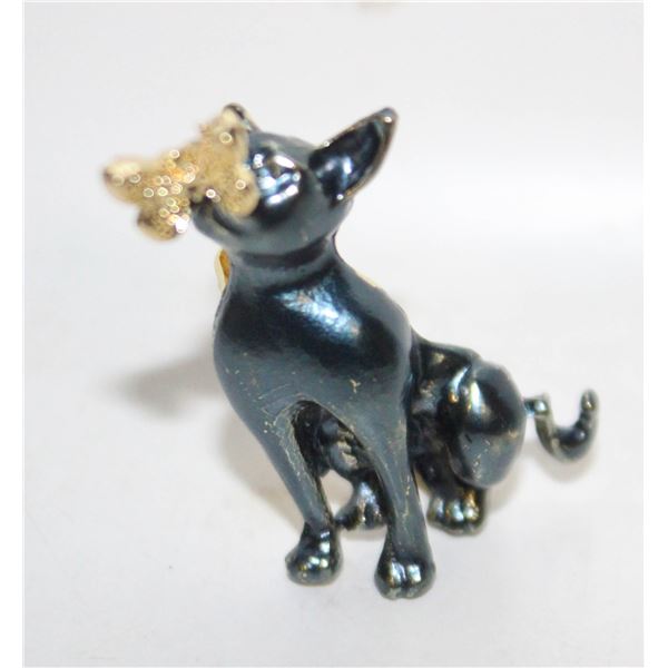 15)  BLACK KITTY WITH GOLD TONE BUTTERFLY