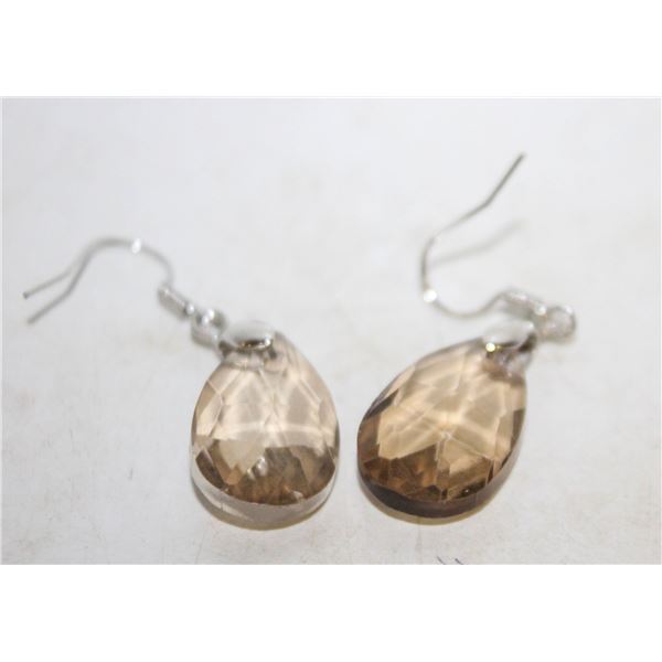 23)   PEAR SHAPED TAUPE CHECKERBOARD