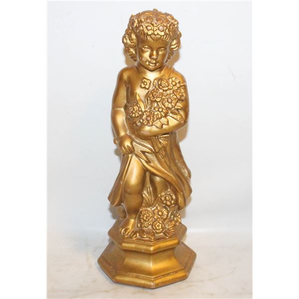 VINTAGE STATUE ROMANTIC WITH FLOWERS