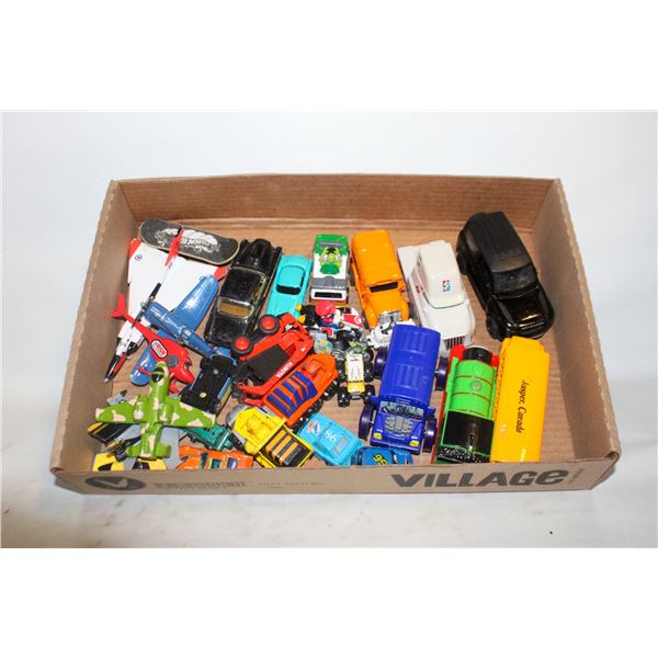 FLAT OF HOT WHEELS PLUS