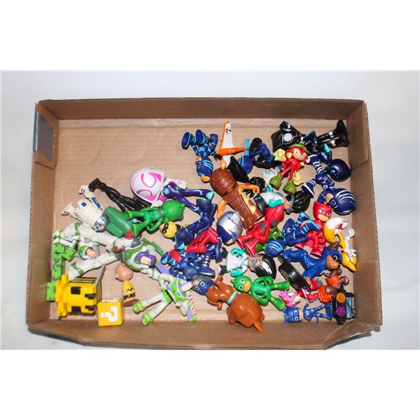 FLAT OF ACTION FIGURES INC PJ MASK/MINECRAFT/