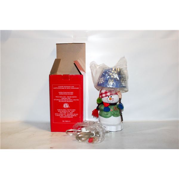 NEW COUNTRY SNOWMAN LAMP