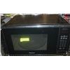 Image 1 : PANASONIC 1100 WATT LARGER MICROWAVE