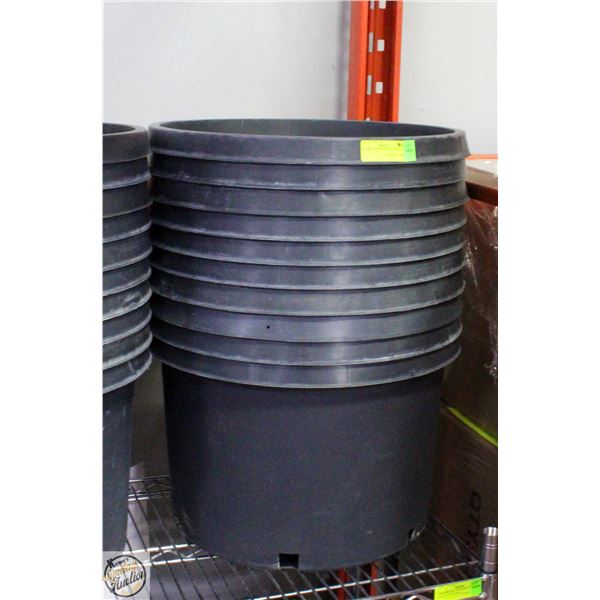 10 LARGE SIZE PLANTER POTS