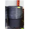 Image 1 : 10 LARGE SIZE PLANTER POTS