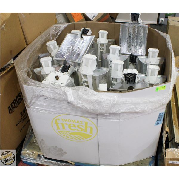 PALLET OF GAVITA PRO 1000 GROW LIGHTS