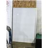 Image 1 : WHITEBOARD 4FT BY 6FT