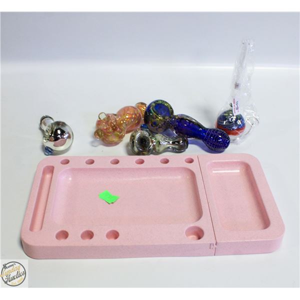 5 X GLASS PIPE AND ROLLING TRAY