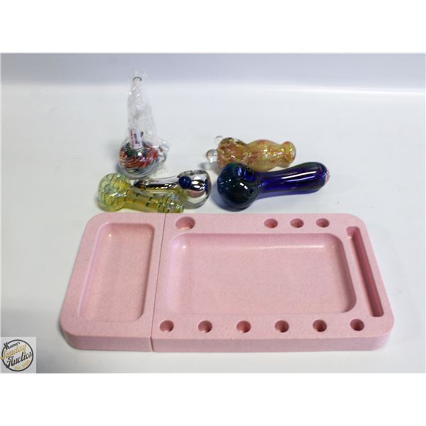 5 X GLASS PIPE AND ROLLING TRAY