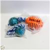 Image 1 : 3 DOG TOYS